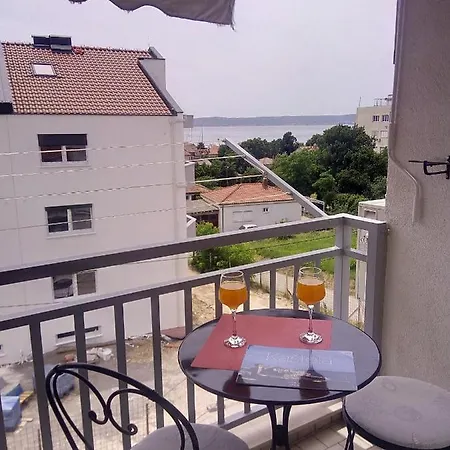 Kike Red Apartmán