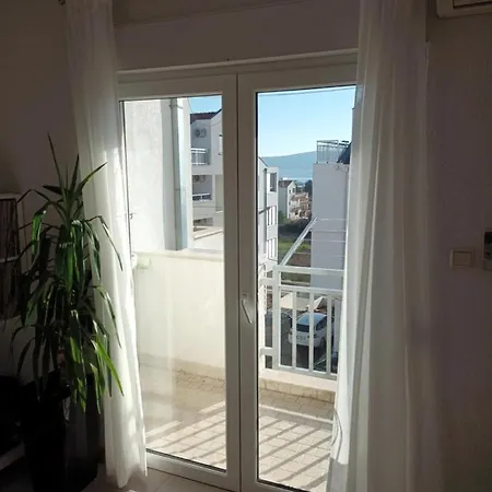 Kike Red Apartmán Kaštela