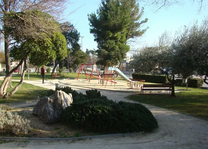 아파트 Kike Red *